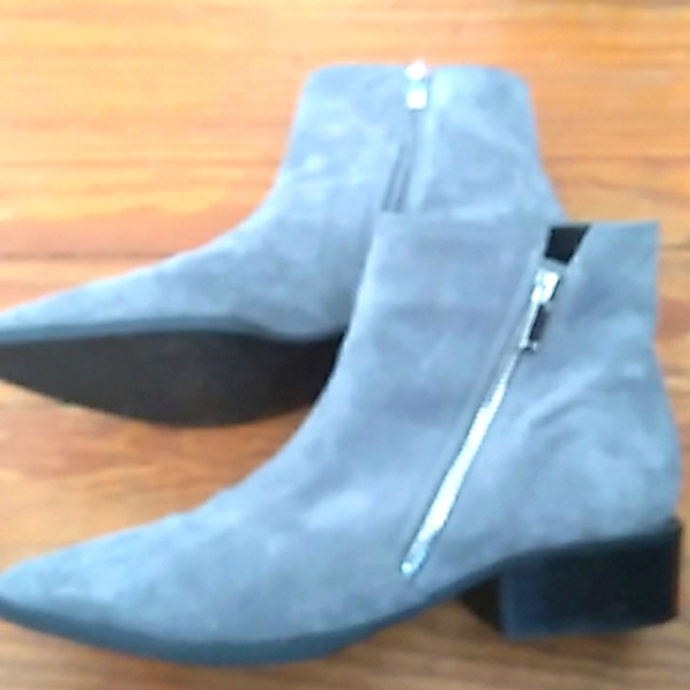 Marc Fisher grey suede booties 8.5